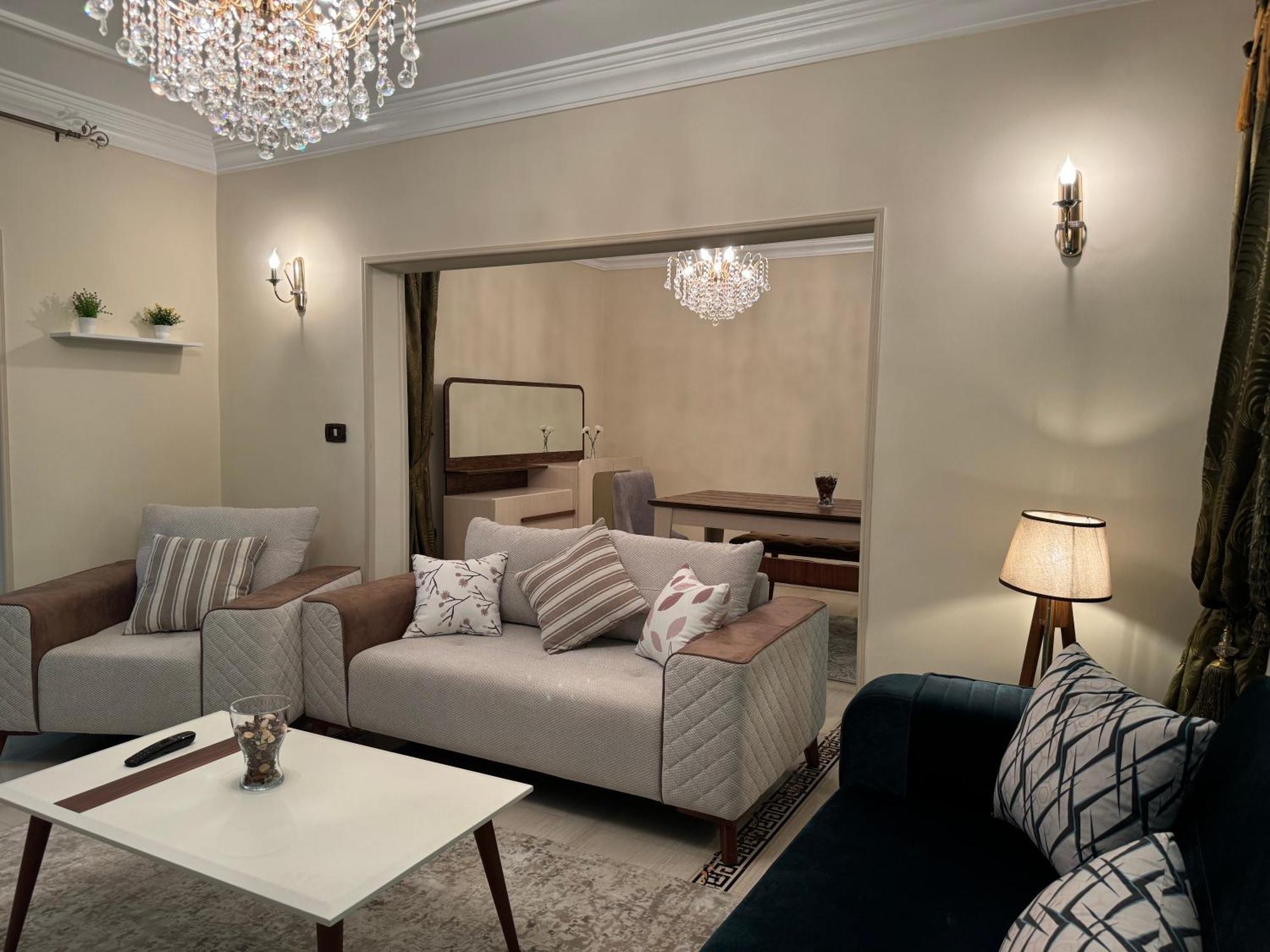 Luxury In Maadi Nile View - فاخره بالمعادي كورنيش النيل * Cairo