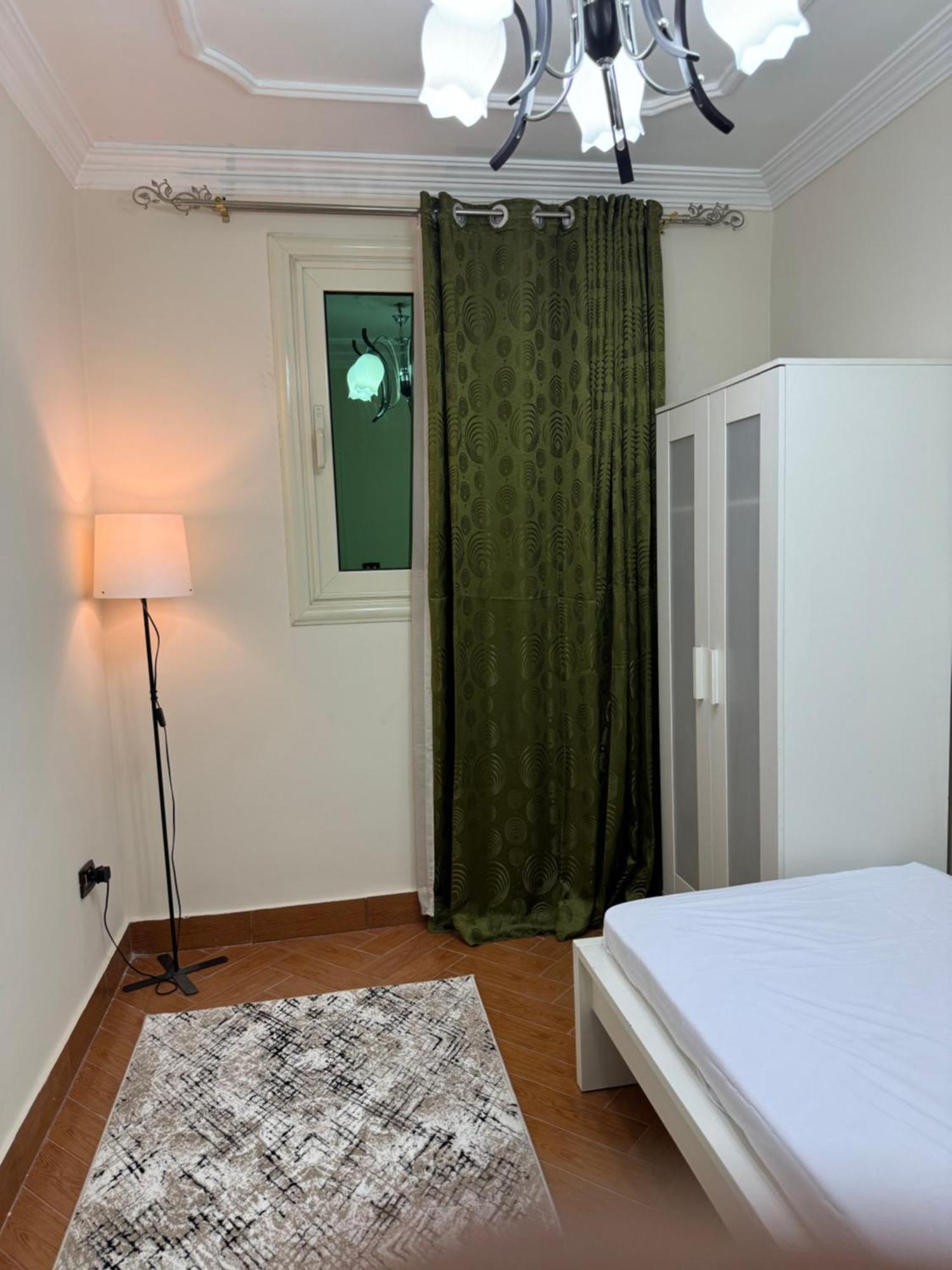 Apartment Luxury In Maadi Nile View - فاخره بالمعادي كورنيش النيل *