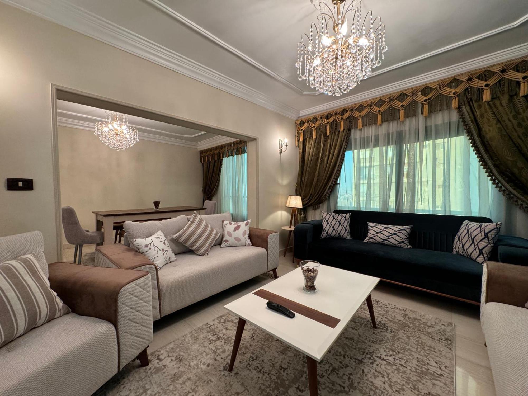 Luxury In Maadi Nile View - فاخره بالمعادي كورنيش النيل Apartment Cairo