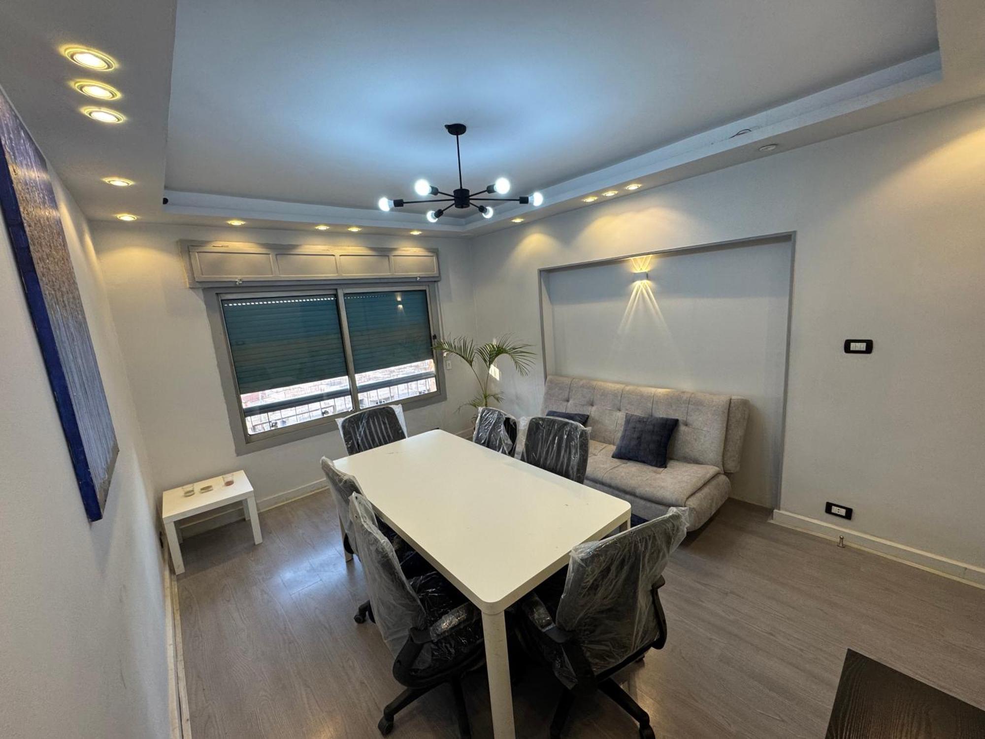 Luxury In Maadi Nile View - فاخره بالمعادي كورنيش النيل * Cairo
